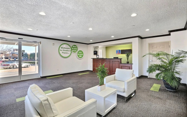 photo 2 of Studio 6 Dallas - Plano Medical Center