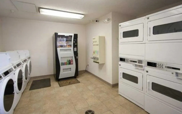 photo 3 of Studio 6 - Fayetteville, NC - Fort Liberty Area
