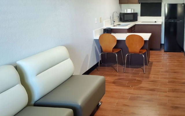 photo 2 of Studio 6 Ontario, Ca - Convention Center - Airport