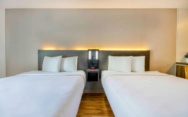 photo 4 of Studio 6 Extended Stay - San Antonio, TX - Medical Center