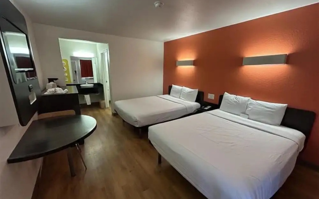 photo 5 of Studio 6 Suites - Riverside, Ca