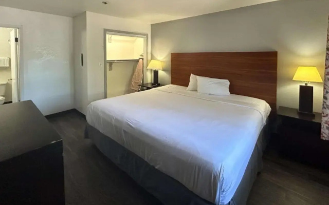 photo 3 of Studio 6 Tempe, AZ – Elliot Road