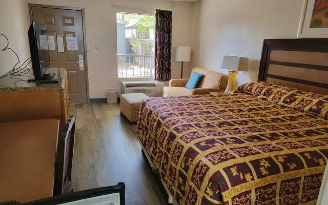 photo 2 of Studio 9 Inn & Suites