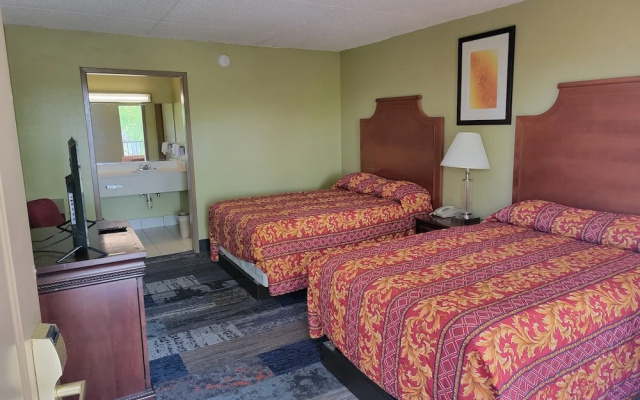 photo 3 of Studio 9 Inn & Suites