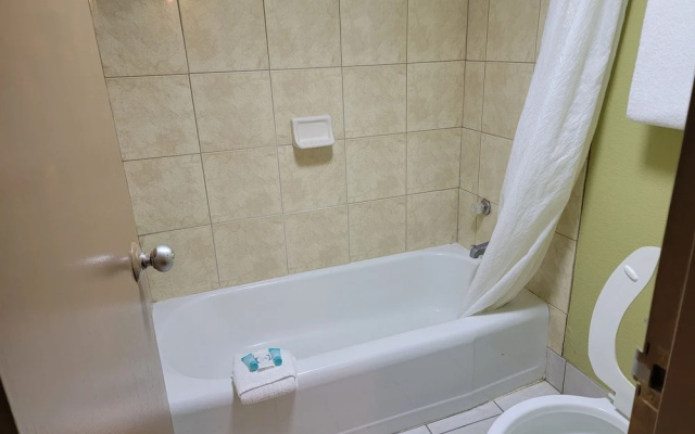photo 5 of Studio 9 Inn & Suites