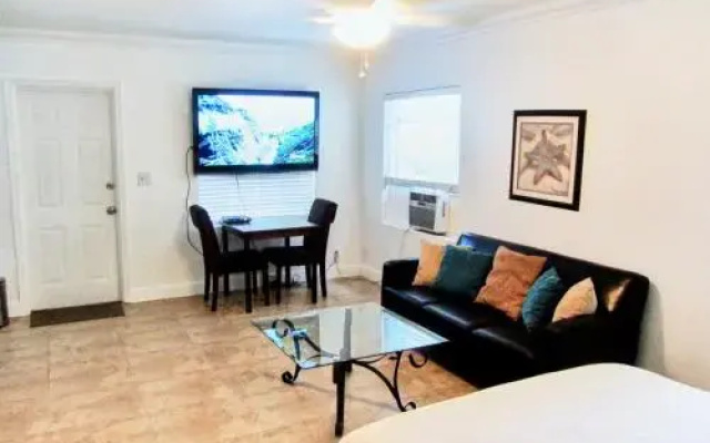 photo 3 of Studio Apartment