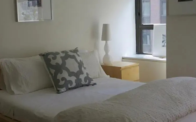 photo 4 of Studio Apartment Wall Street