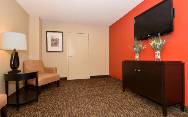 photo 3 of Extended Stay America - Nashville - Airport - Elm