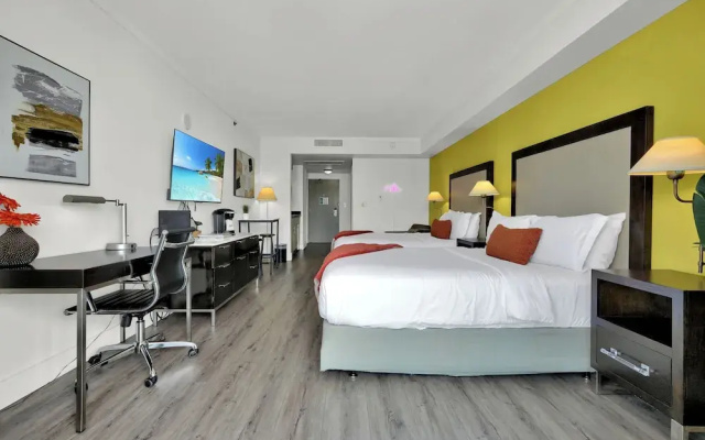 photo 4 of Stunning 12th Floor Studio in the Grove