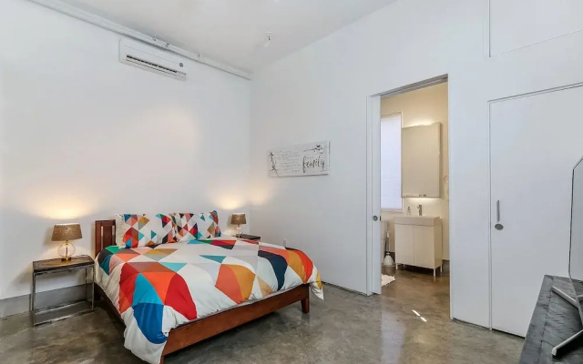 photo 4 of Stunning 1BR in Garden District by Hosteeva