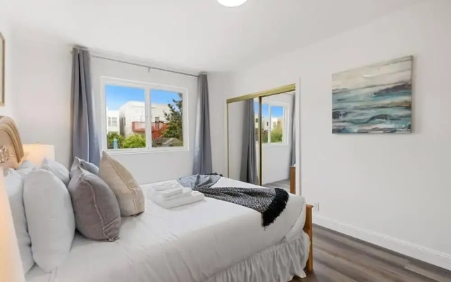 photo 2 of Stunning 2 Bedroom 1 Bath Home near BART