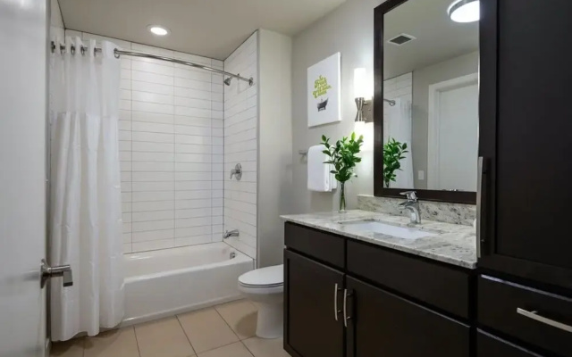 photo 2 of Bold CozySuites w/pool, gym, roof #10
