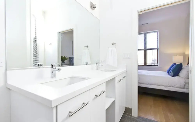 photo 5 of Stunning 2BR in Wrigleyville by Sonder