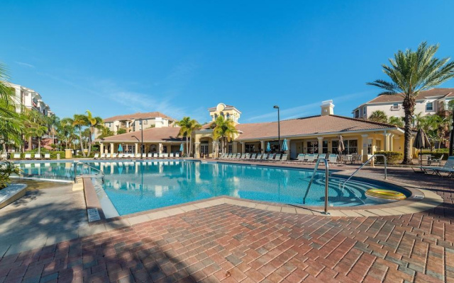 photo 4 of Stunning 3 Bed 2 Bath Condo Located in the Fabulous Vista Cay