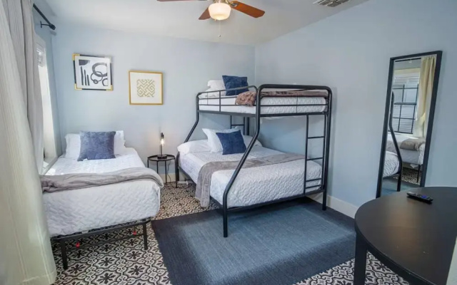 photo 5 of Stunning 3BR 2BA Haven in Downtown s Heart