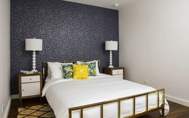 photo 2 of Stunning 3BR Luxury Penthouse in C.B.D. by Sonder