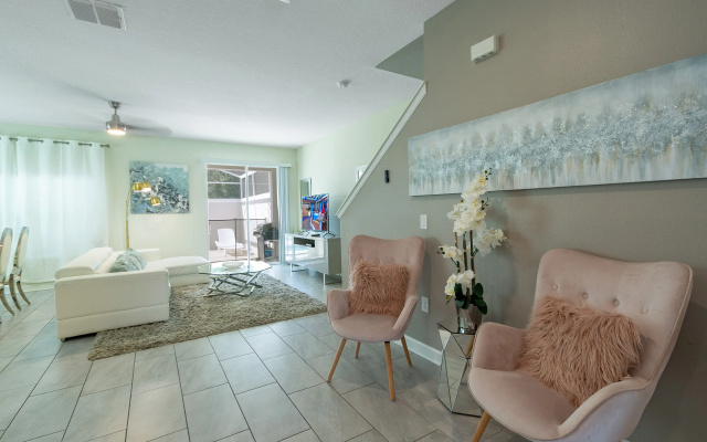 photo 3 of Stunning 5 Bedroom Luxury In Champions Gate!, Kissimmee, Us