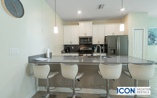 photo 4 of Stunning 5 Bedroom Luxury In Champions Gate!, Kissimmee, Us