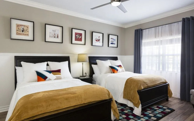 photo 3 of Stunning - All New Decor Nov 2015 - 3 Br condo by RedAwning