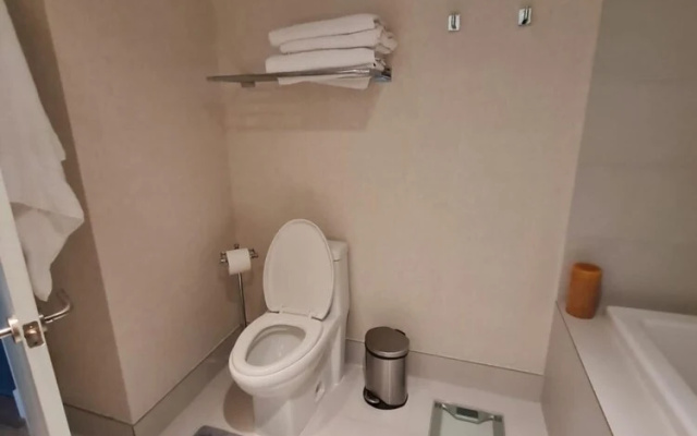 photo 2 of Stunning Bay Front 3 Bed Private Floor Apt 2001 @ BW Resort Miami