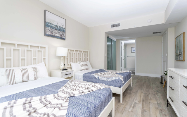 photo 3 of Stunning Bay Front 3 Bed Private Floor Apt 2001 BW Resort Miami