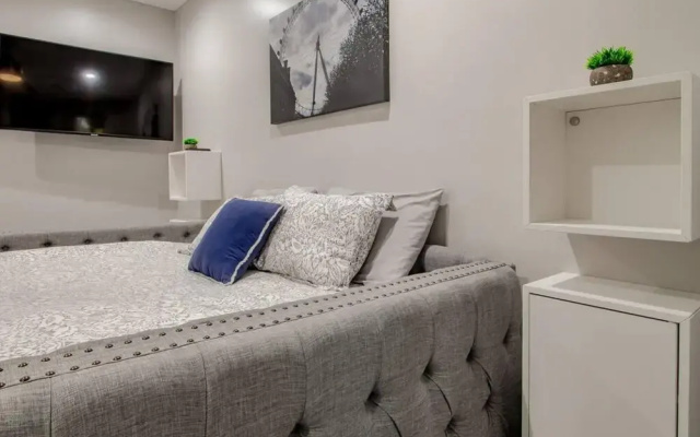 photo 3 of Stunning English Basement Only Steps From DMV Metro Subway Shopping Restaurants