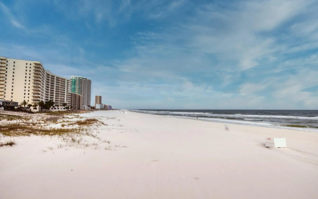photo 5 of Stunning ground floor condo with lush lawn overlooking white sands