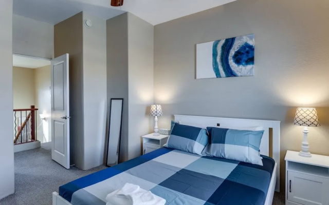 photo 5 of Stunning Home In a Great Location 2-car Garage