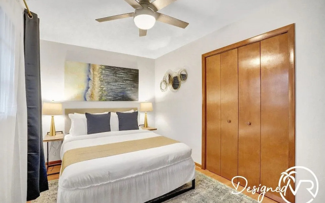 photo 2 of Stunning Waterfront 3BR with Heated POOL