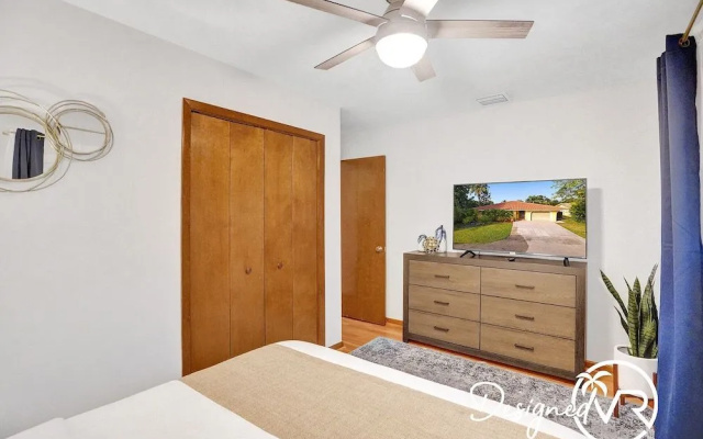 photo 4 of Stunning Waterfront 3BR with Heated POOL