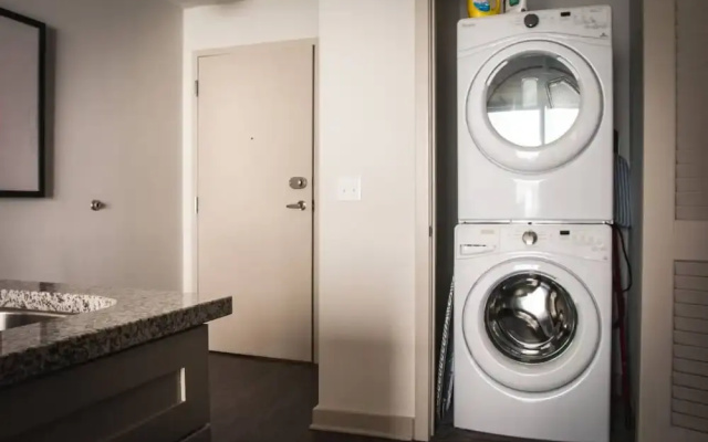 photo 4 of Stylish 1BR Apt Near Spectrum Center