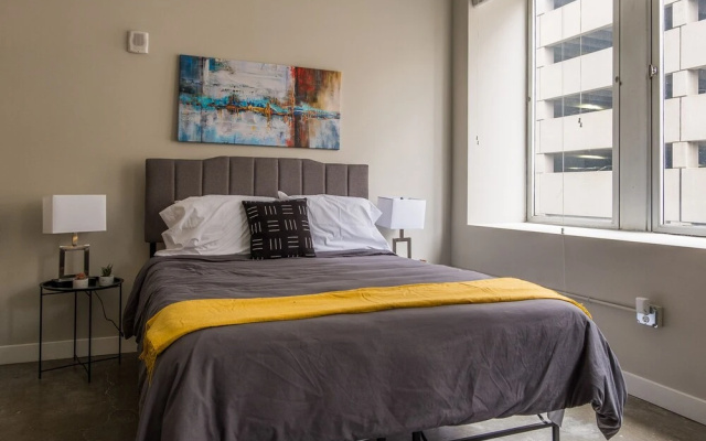 photo 5 of Stylish 1BR in Downtown DSM, Perfect Location