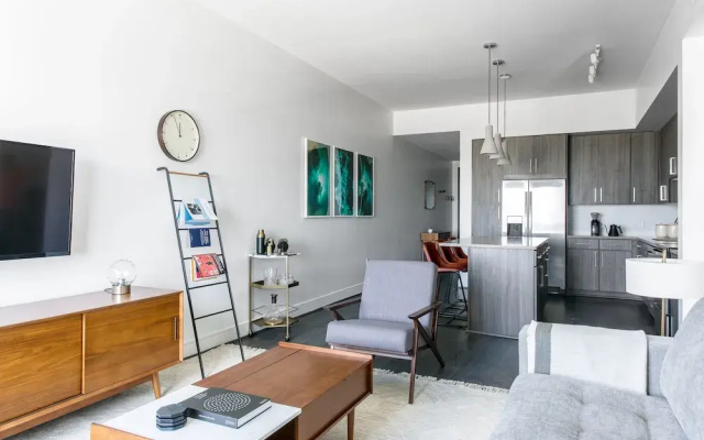 photo 5 of Stylish 1BR1BA in Downtown by Lyric