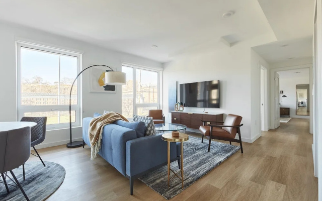 photo 3 of Stylish 2 BR w Roof Deck Access - Mins to NYC