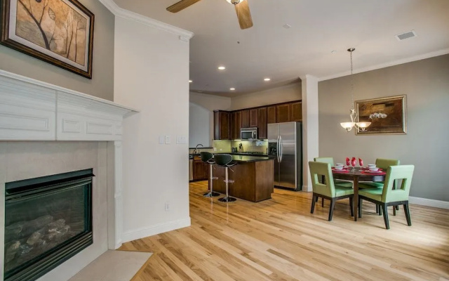 photo 3 of Stylish 3 bedroom Town Home at shops at