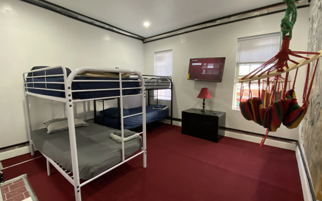 photo 3 of Stylish 4 bedroom home near Philadelphia