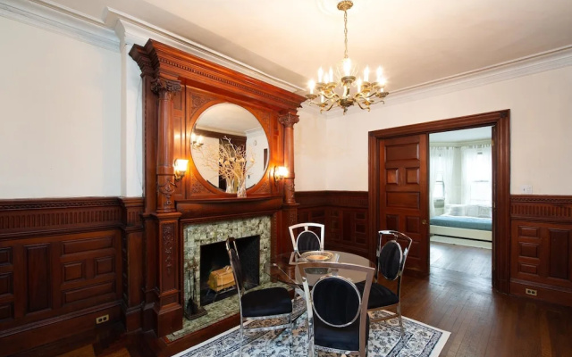 photo 3 of Stylish Brownstone Back Bay Apartments