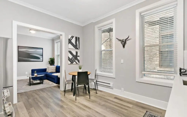 photo 5 of Stylish Comfortable 2-Bedroom 1 Bath West Town