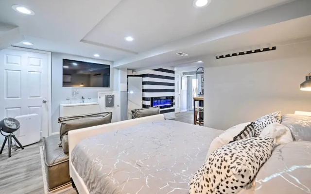photo 3 of Stylish DC Studio ~ 5 Mi to National Mall!