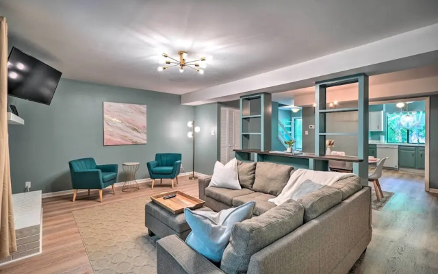 photo 4 of Stylish Durham Townhome < 5 Mi to Downtown!