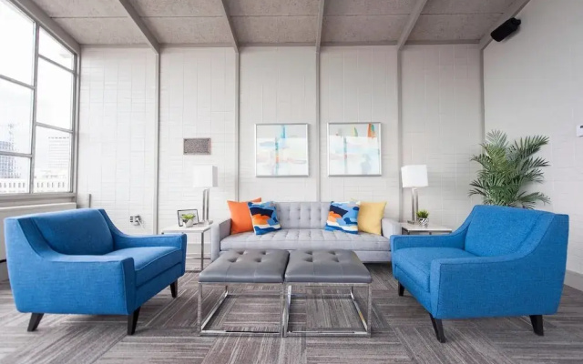 photo 2 of Stylish Flat in the Heart of Downtown Louisville!