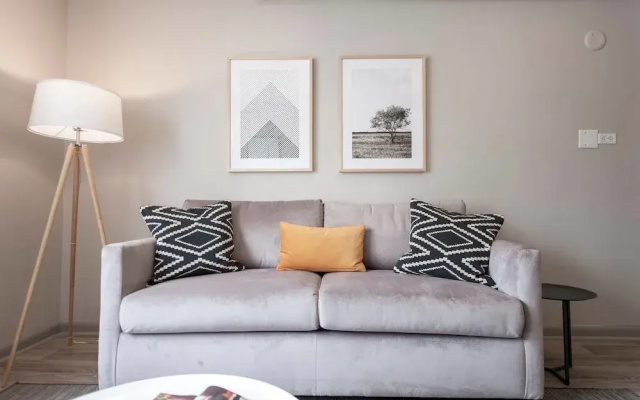 photo 4 of Stylish Flat in the Heart of Downtown Louisville!