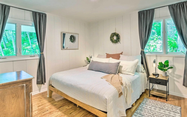 photo 3 of Stylish Franklin Cabin on 6 Private Acres!