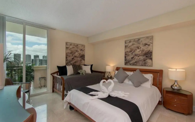 photo 3 of Stylish Modern 2bd 2bth Apt Near the Beach