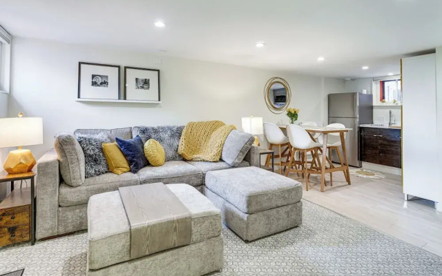 photo 5 of 2 Mi to Downtown Denver: Stylish Gem w/ Fireplace!