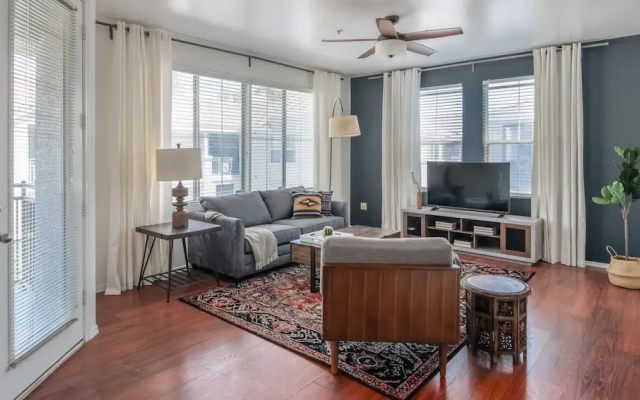 photo 5 of Stylish Phoenix Apartment by WanderJaunt