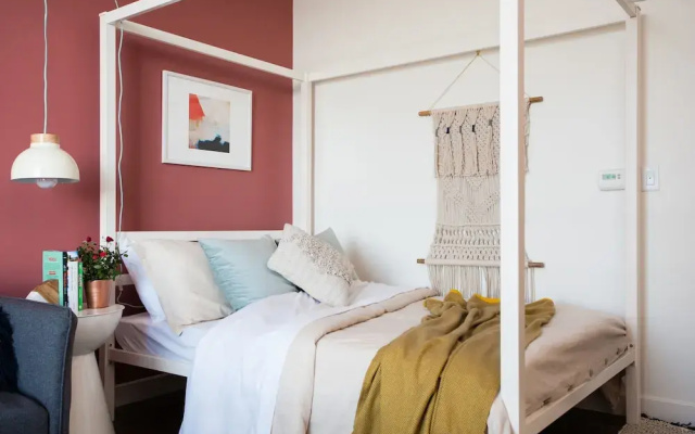 photo 3 of Stylish Studio in Alston by Namastay