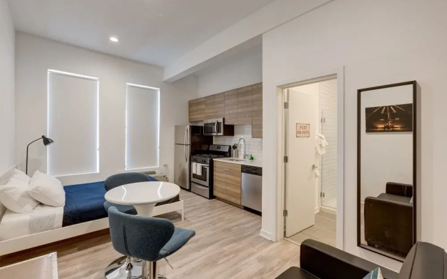 photo 5 of Ground Floor Studios in Chicago by 747 Lofts