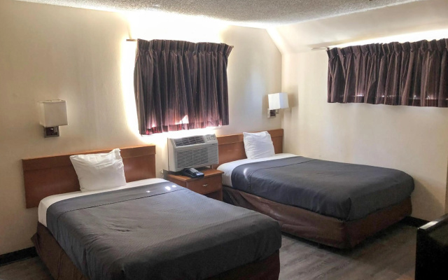 photo 3 of Studio 6 Extended Stay - Jacksonville, FL - South