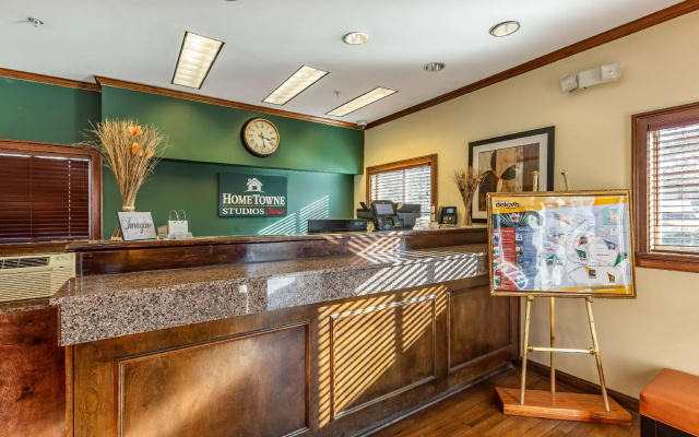 photo 2 of HomeTowne Studios by Red Roof Atlanta - Chamblee